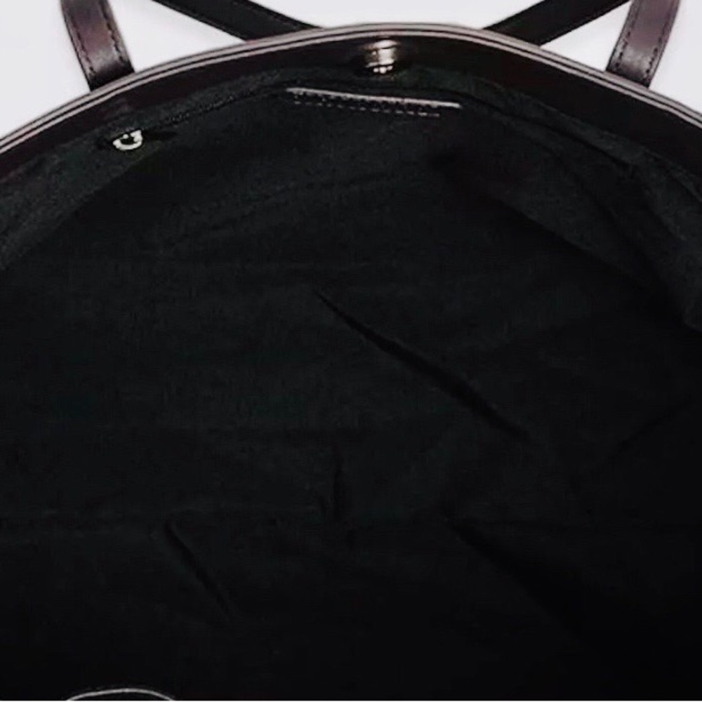 Lulu Dharma Black Vegan Leather Tote NWOT. Excellent Condition.🖤 - Picture 6 of 6